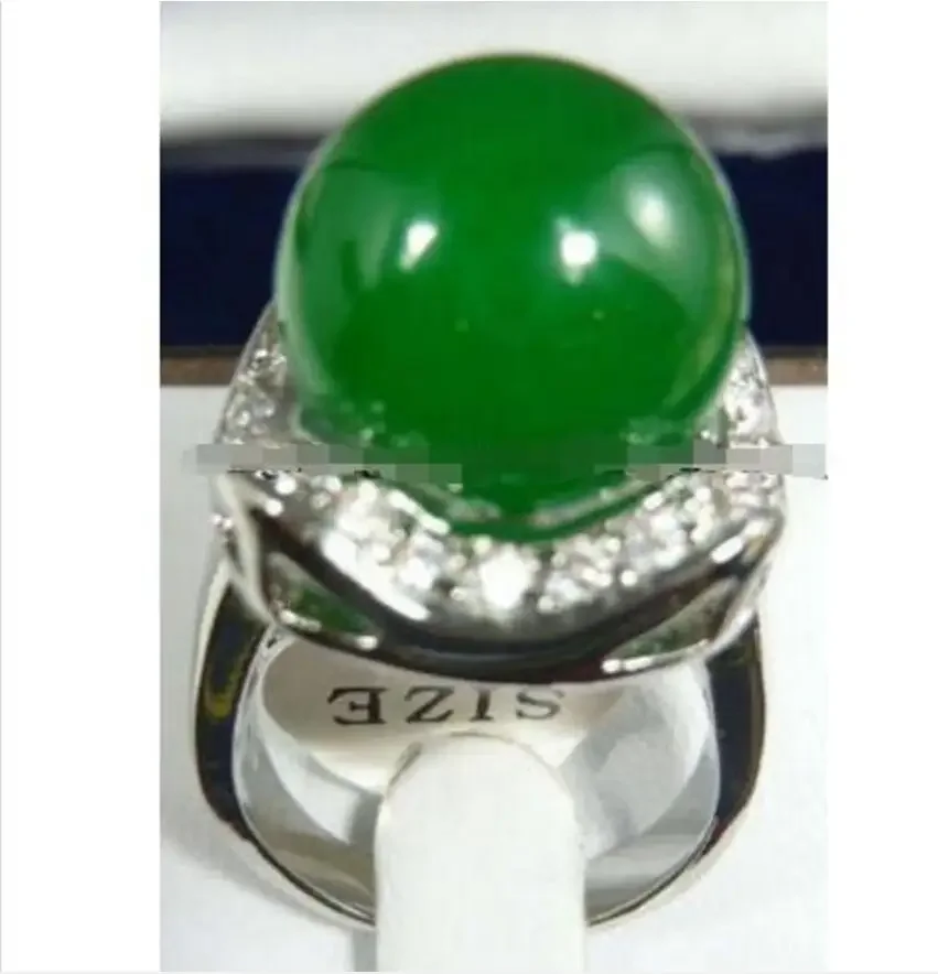 

Wholesale price new Green Chrysoprase Ring Size:7:8:9 AAA