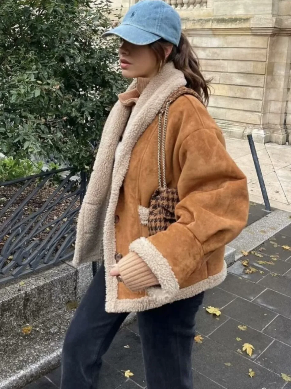 

Осенне-зимнее женское шерстяное пальто в американском стиле ретро со свободным воротником и встроенным мехом.