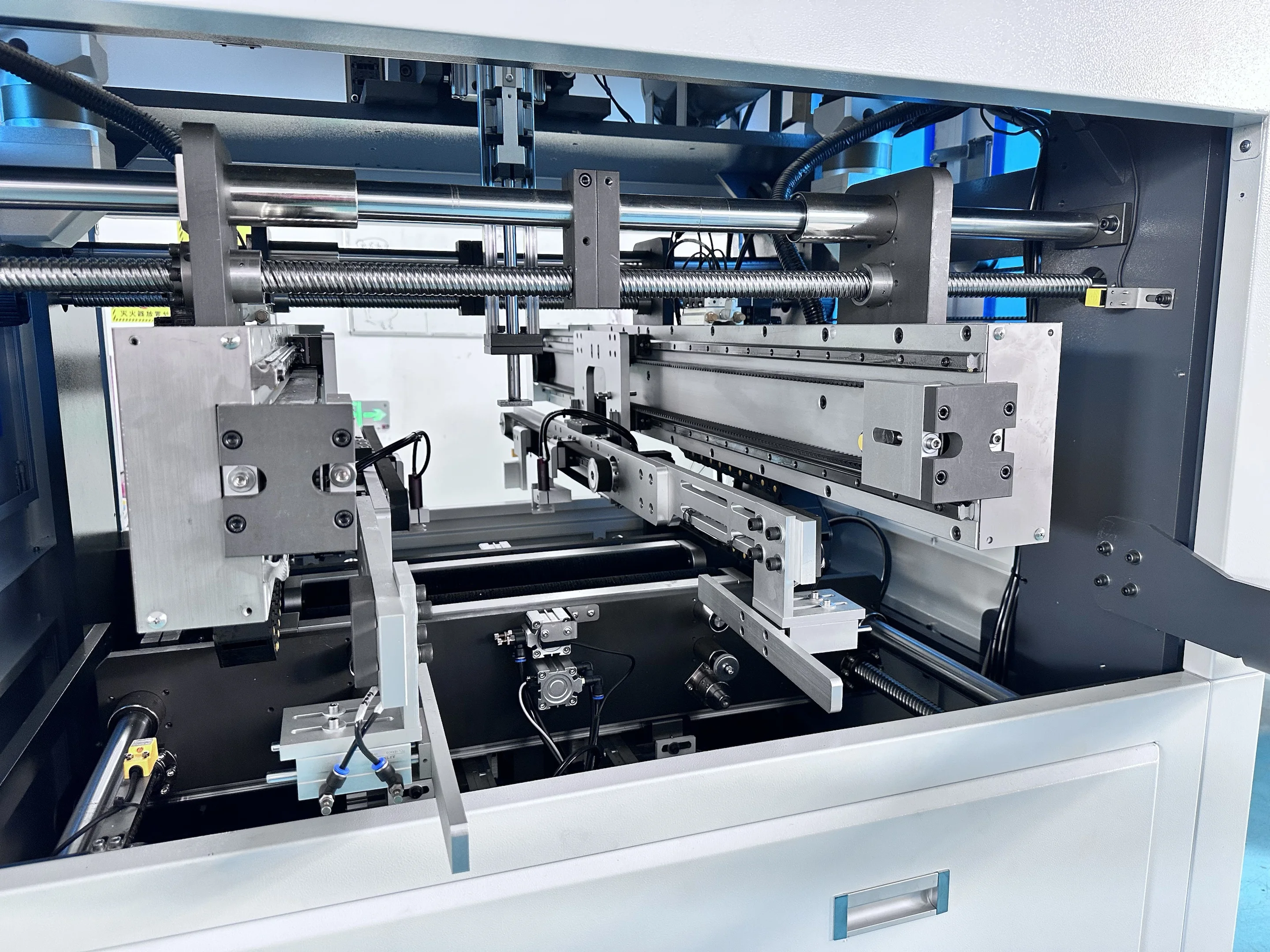 GN-5012AFS Fully Servo Automatic Forming Machine Fruit Tray Box Cardboard Box Foaming For Vegetables Case Packaging Automation