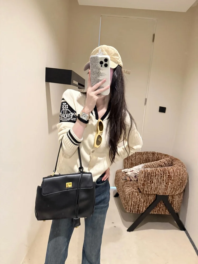 

Seoul Embroidered Knitted Woolen Cardigan V-Ne Baseball Sle College Windbreaker Women's Thi Long Sve Sweater