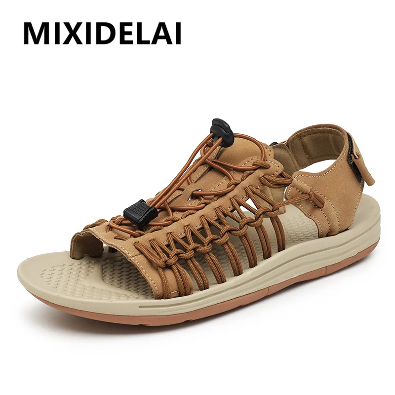

New Hand-Woven Summer Men's Sandals Non-Slip Men Sneakers Outdoor Beach Sandals Classic Trekking Wading Shoes Men Roman Sandals
