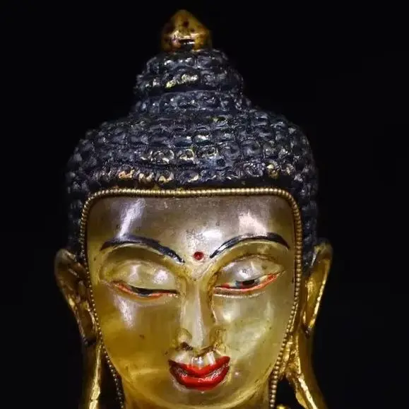 

Натуральный кристалл, тибетское серебро, мозаика, драгоценный камень, бирюза, медицина, сидящий Будда, зал поклонения