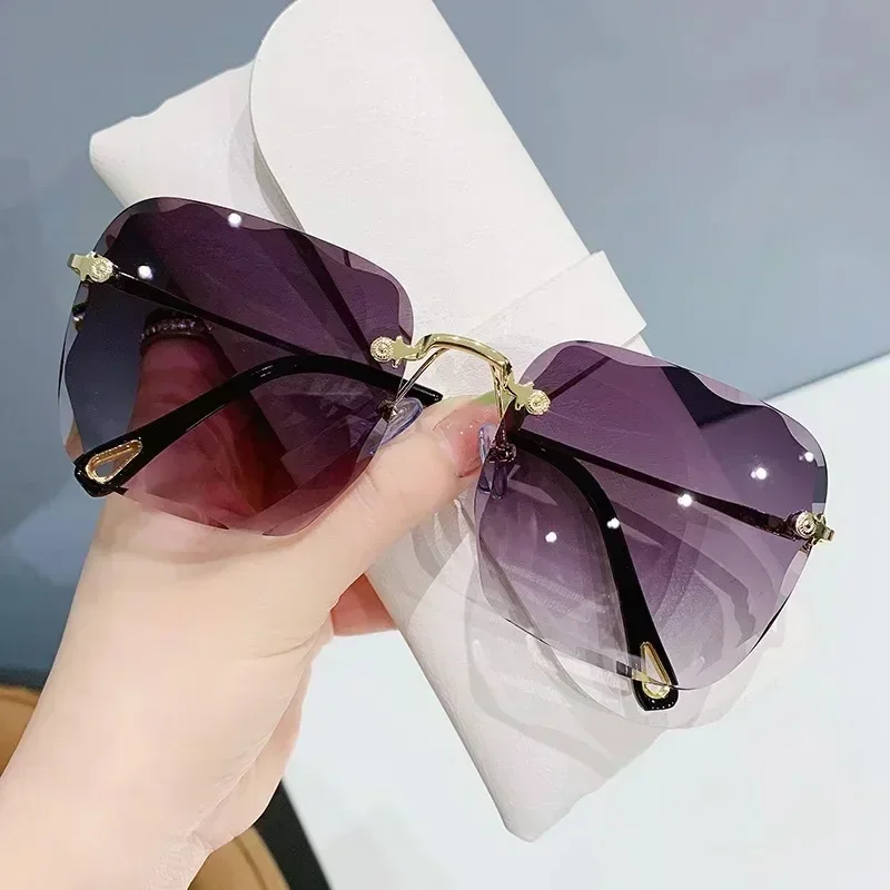 Gafas de sol cuadradas sin montura para mujer, lentes de sol con degradado, sin marco, de marca de diseñador