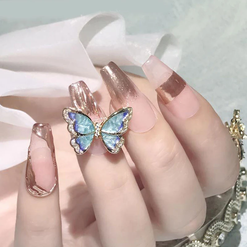 Newest 3D Crystal Butterfly Nail Decoration Gold Silver Rhinestones Nail Jewelry Shining Nail Charms Fashion Elegant Manicure