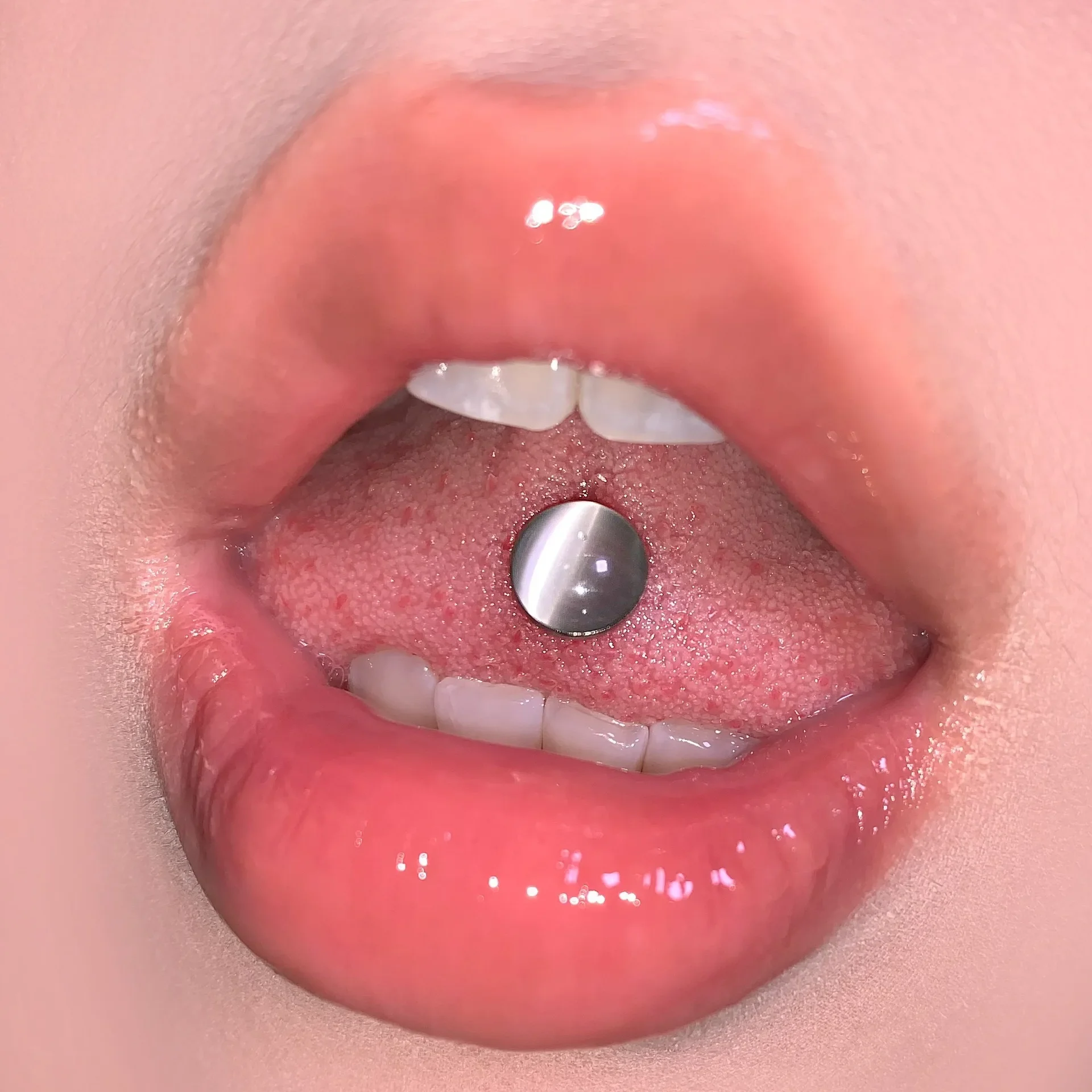 Classic Silver Color Tongue Piercing Jewelry Titanium Flat Dome Tongue Barbell Basic Body Piercing Accessories for Women and Men