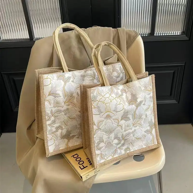 

2026 New Large Capaci Canvas Tote Bag Women Commuting Handbag Office Bag Casual Simple Sle Magnetic Bule Handbag