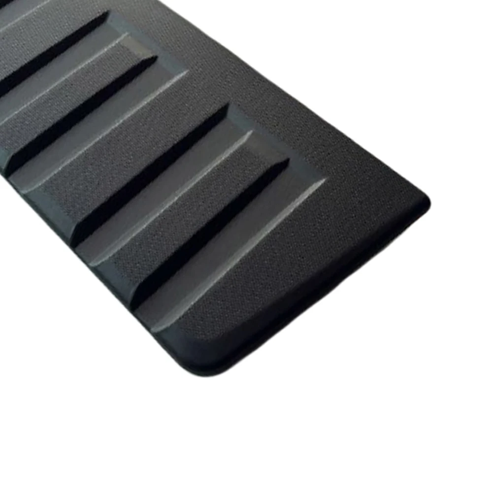 

Truck Step Replacement Running Board Pad Rear Step Repair Direct Replacement Easy To Install OE 84106540 Plastic Construction