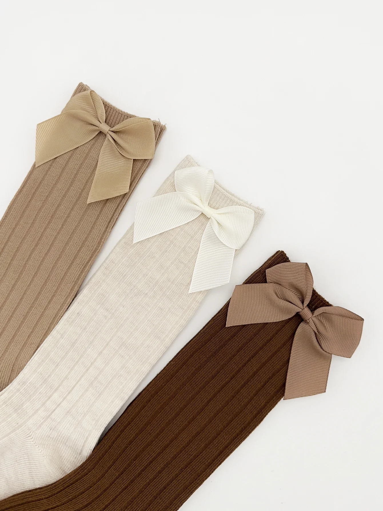 3-Pack Girls' High Knee Socks with Bow Decorations 3
