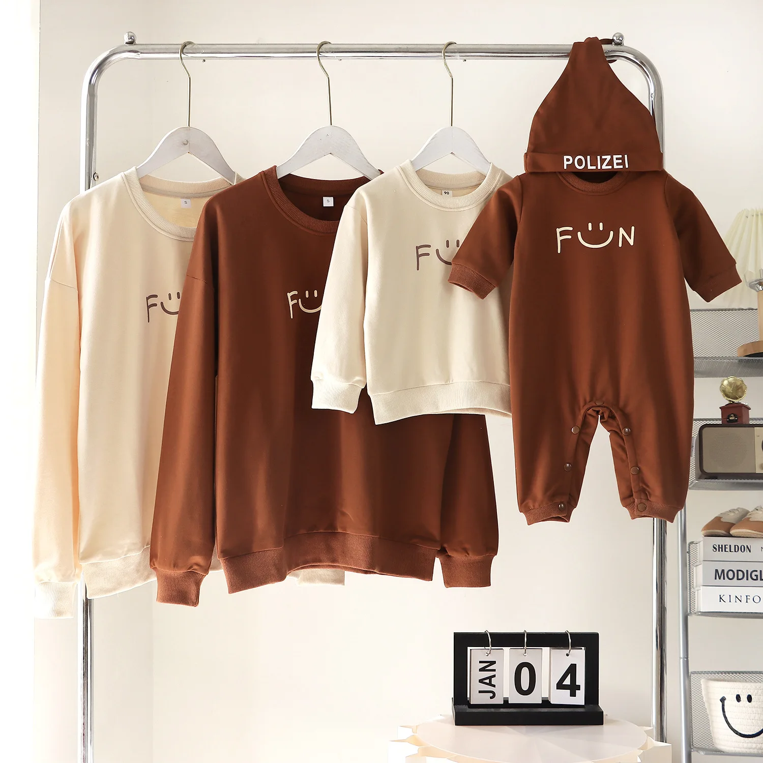 Mom Dad and Daughter Son Matching Sweatshirts for The Whole Family Autumn Clothes Newborn Romper Children Father Mother Clothing