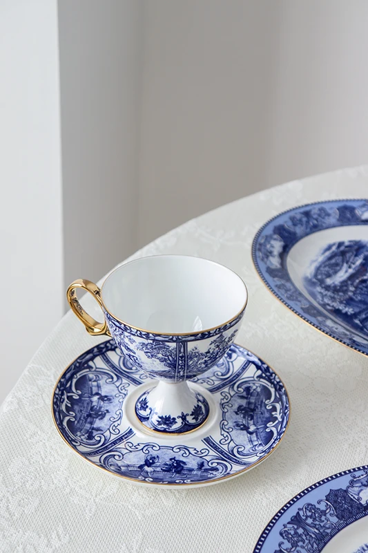 

Vintage blue and white paint gold bone porcelain series exquisite high leg cups and plates, small luxury coffee cup, tea cups