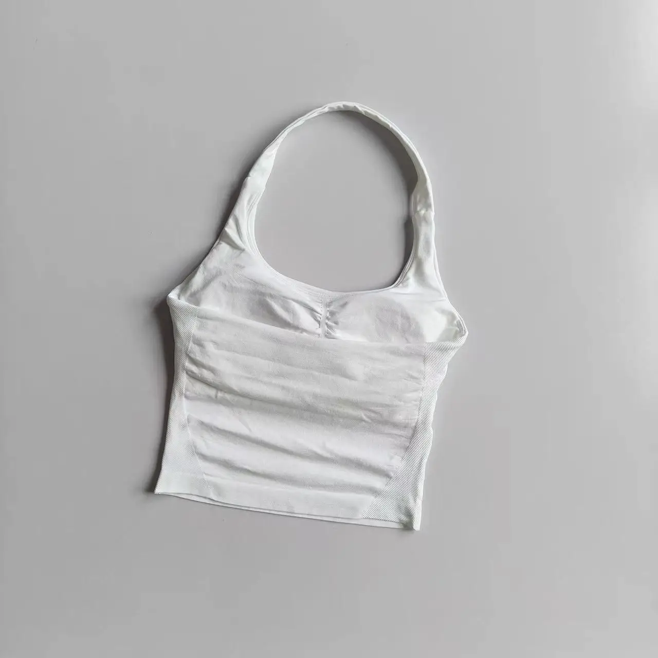 Damen Fitness Neckholder-Tanktop Schnelltrocknend & Atmungsaktiv Langer Yoga-Stil Hochintensiv Rückenfrei mit Eingebautem Gepolstertem BH – Detail 12