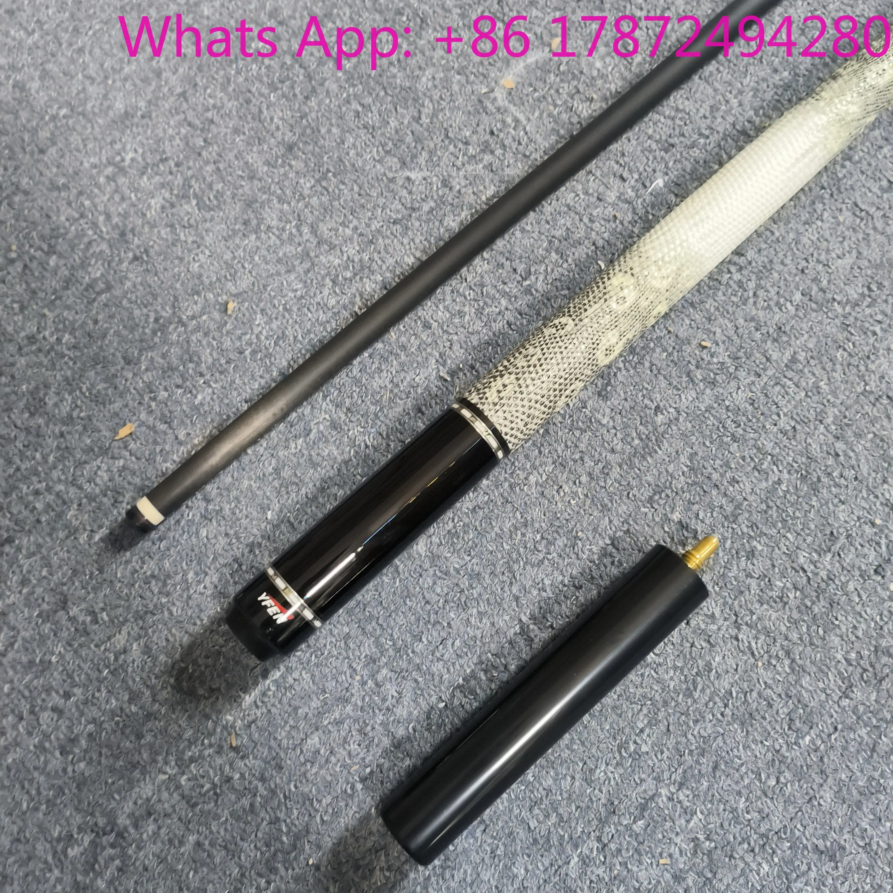 Real Carbon Fiber Billiard Carbon Pool Cue 12.5mm Tip with Leather Grip and Extension