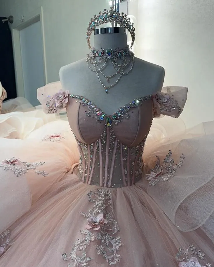 Perzik Roze Sprankelende Prinses Quinceanera Jurken 2024 Ruches Gezwollen Korset Botten Kristal Vestidos De 15 Años Sweet 16 Galajurk