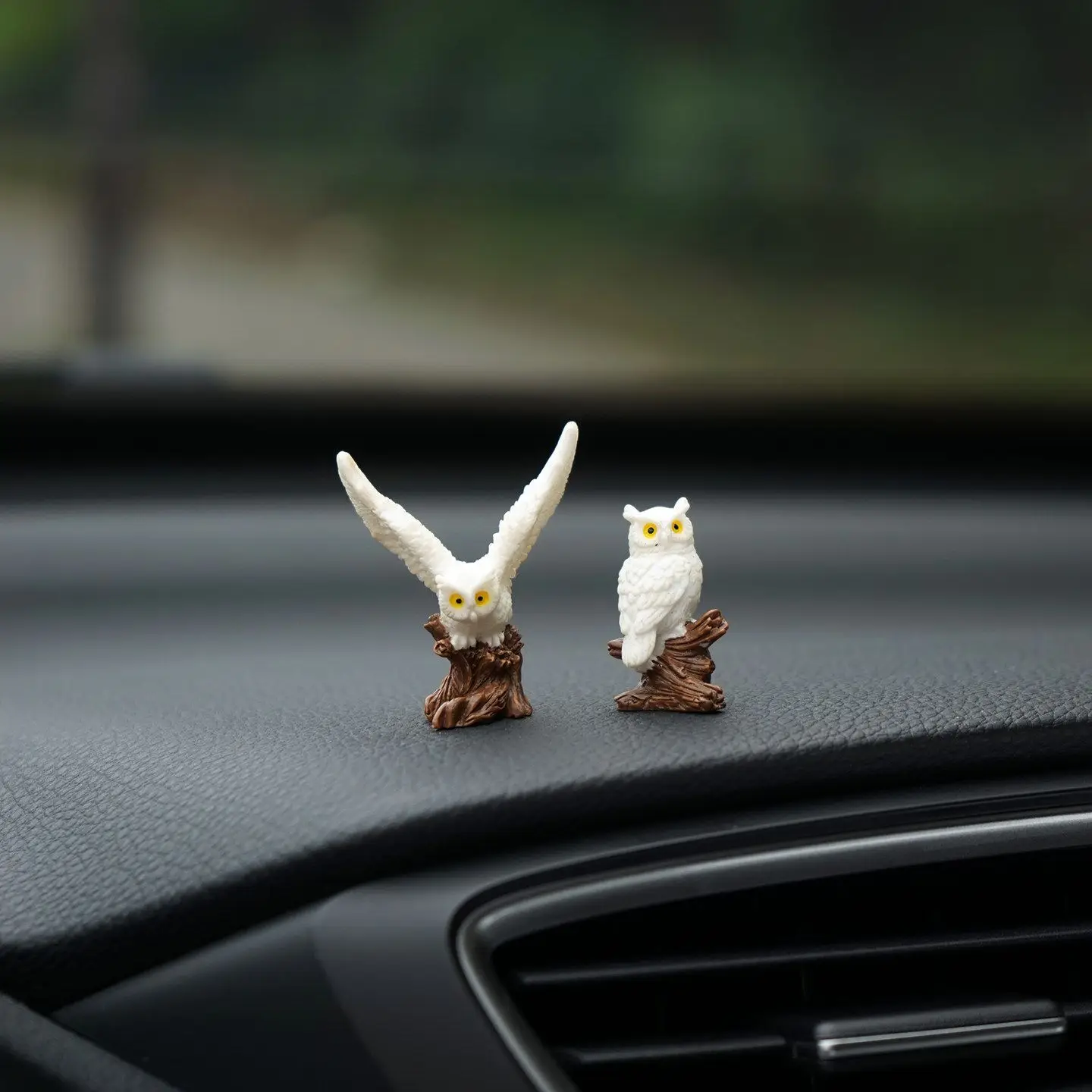 Harry Potter Hedwig Mini Owl Car Doll Cute Cartoon Creative Car Decoration Gift Fun Friend Gift Decoration view 3