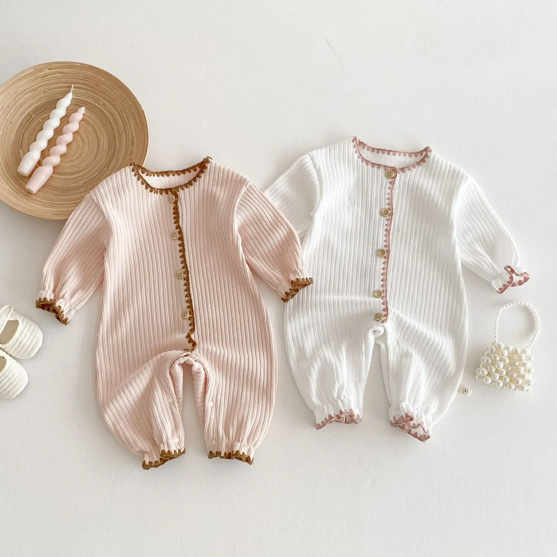 2025 New Spring Korean Style Baby Bodysuit - Cute Color-Blocked Crawling Romper for Newborns, Solid Ribbed Knit Design