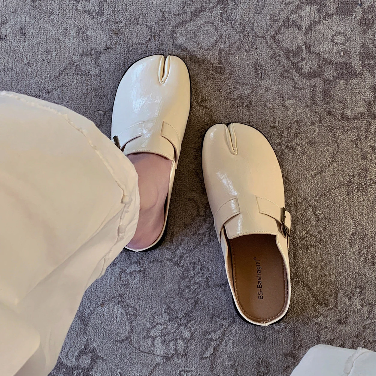 נעלי paum נעליים לנשים פרדות עור פרדות נעלי בית 2025 קיץ חדש