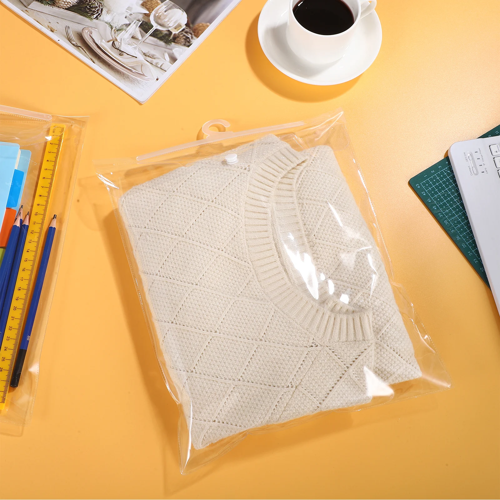 

30Pcs PVC Hanging Storage Bags Transparent Heavy Duty Organizer Bag with Hangers for Travel Essentials Clothing Accessories