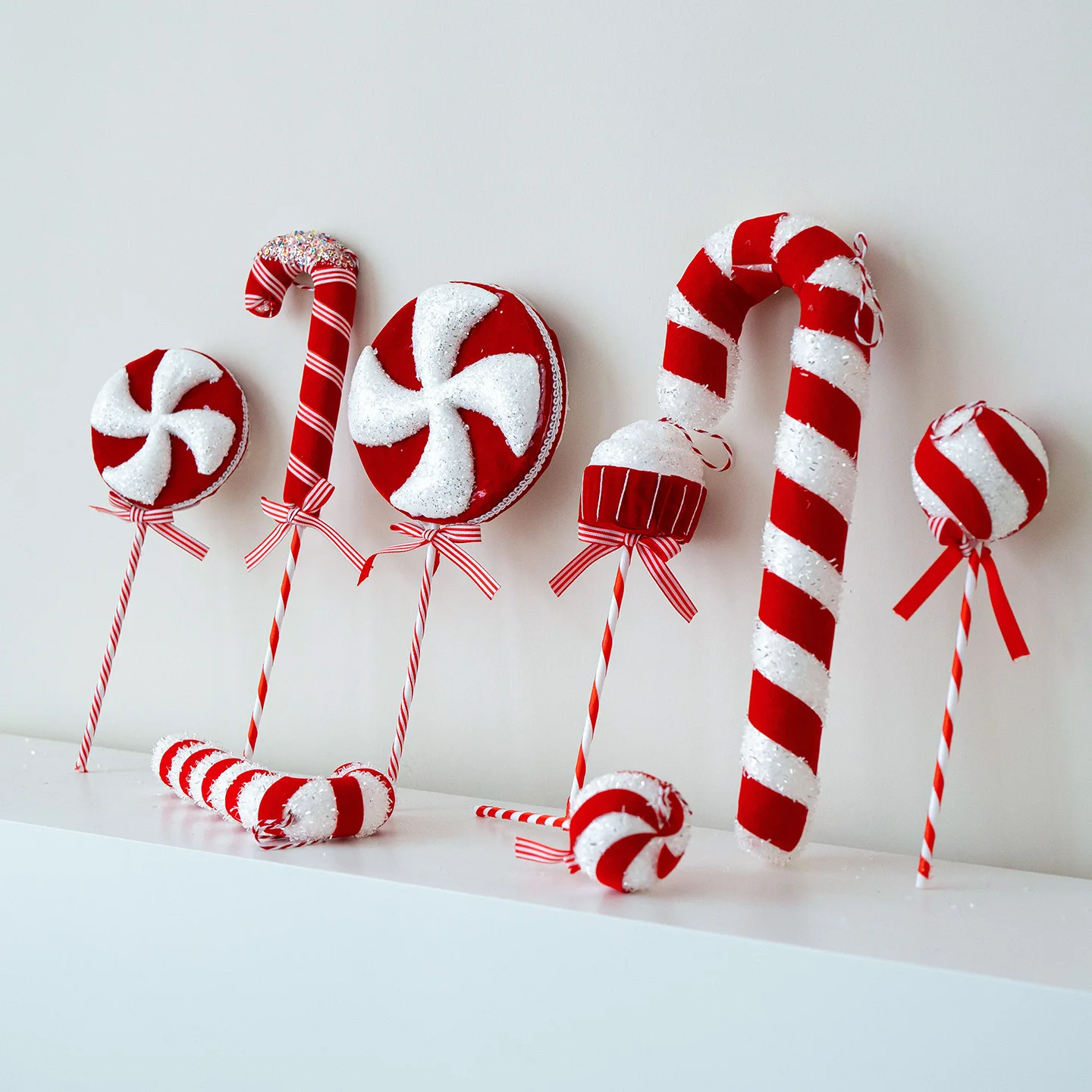 Candy Cane Christmas Tree Large Decoration Red White Velvet Lollipop Ball Pendant Luxury Hanging 2026 Xmas New Year Party Decors - Detail 1