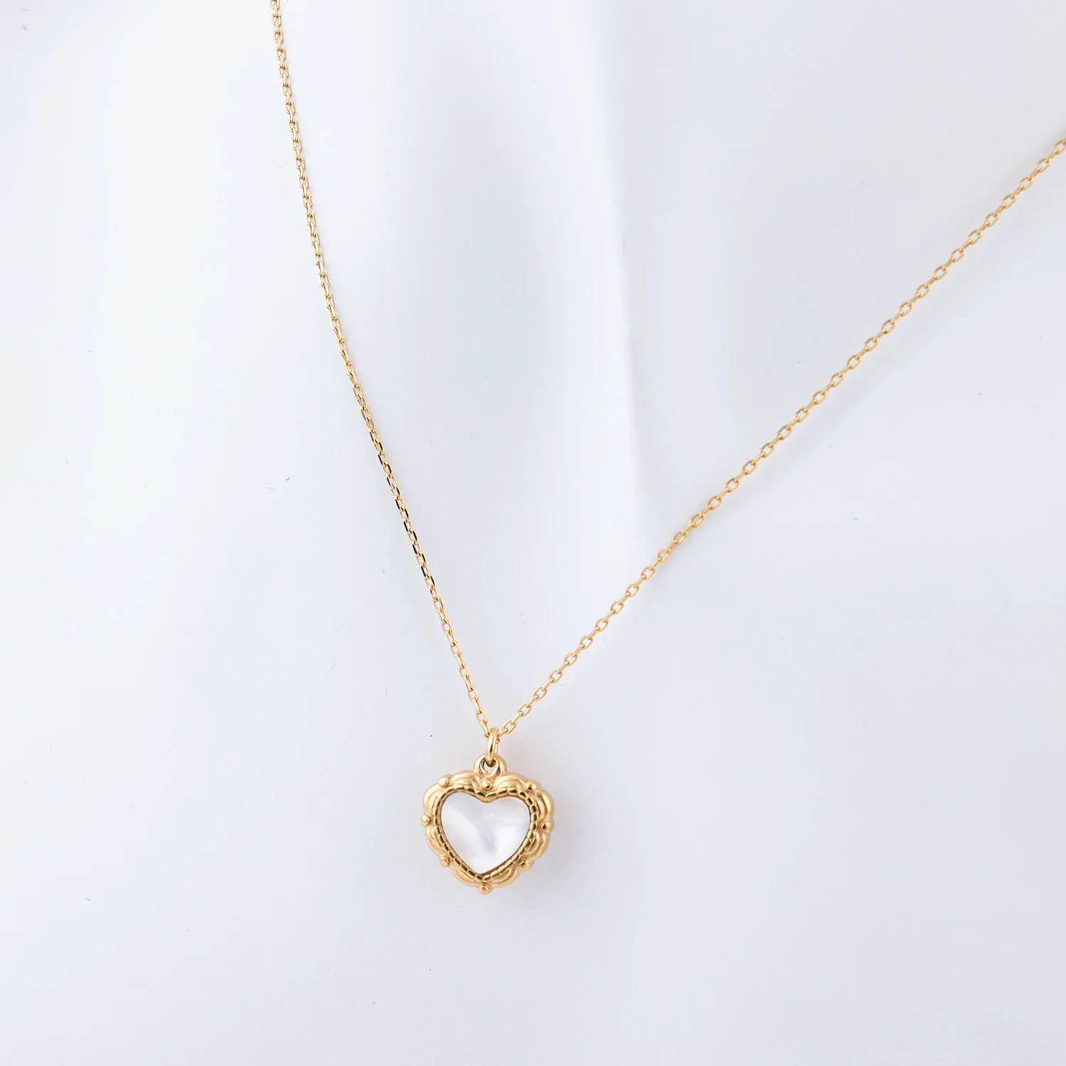 

New Favorite of Autumn and Winter Fashion - New High - end Minimalist European and American Popular High - quality Bracelet