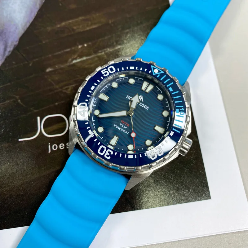 montres-pour-hommes-north-edge-triton-energie-solaire-boitier-en-acier-inoxydable-316-montre-a-quartz-pour-hommes-pilote-etanche-300-m-autonomie-de-plus-de-180-jours