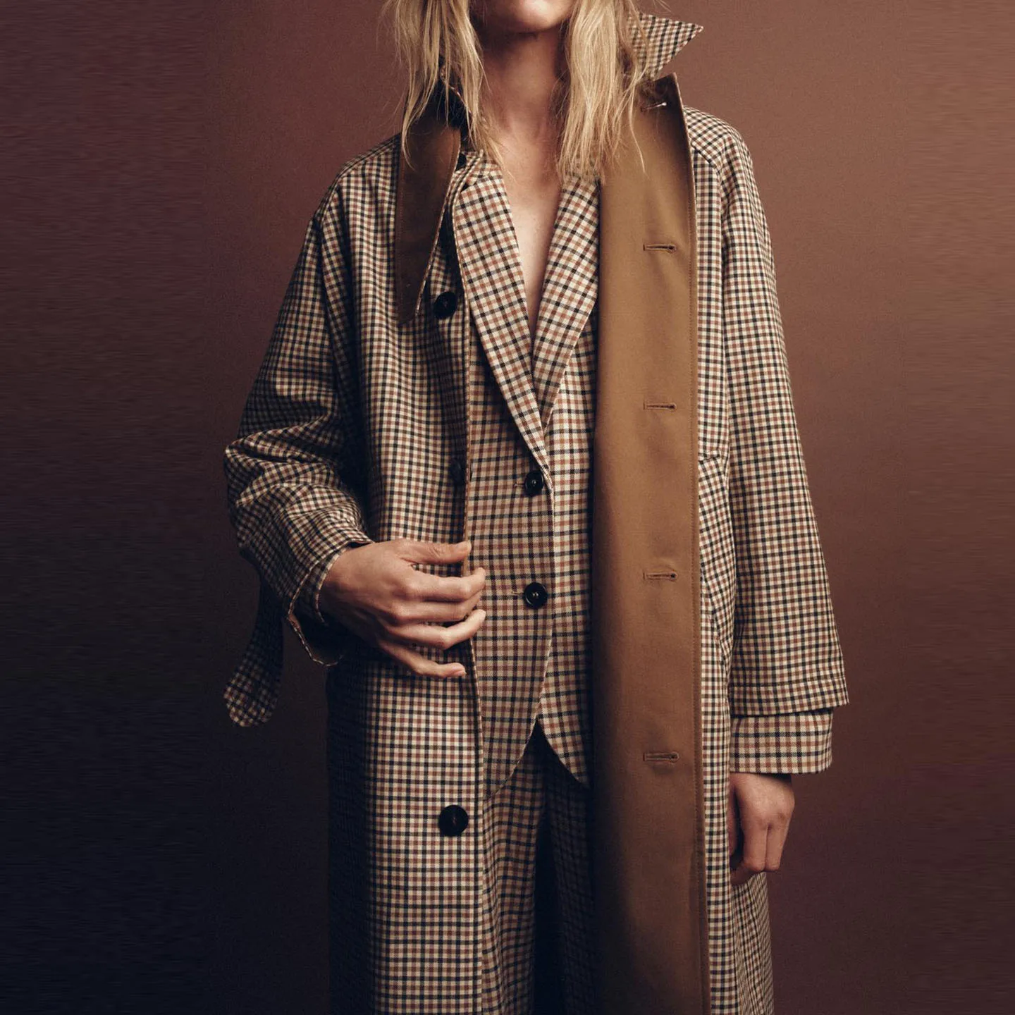 Damski płaszcz dwustronny, luźny, prosty, z prostym krojem, długi, z długim rękawem, z kolekcji New Faion 2025.