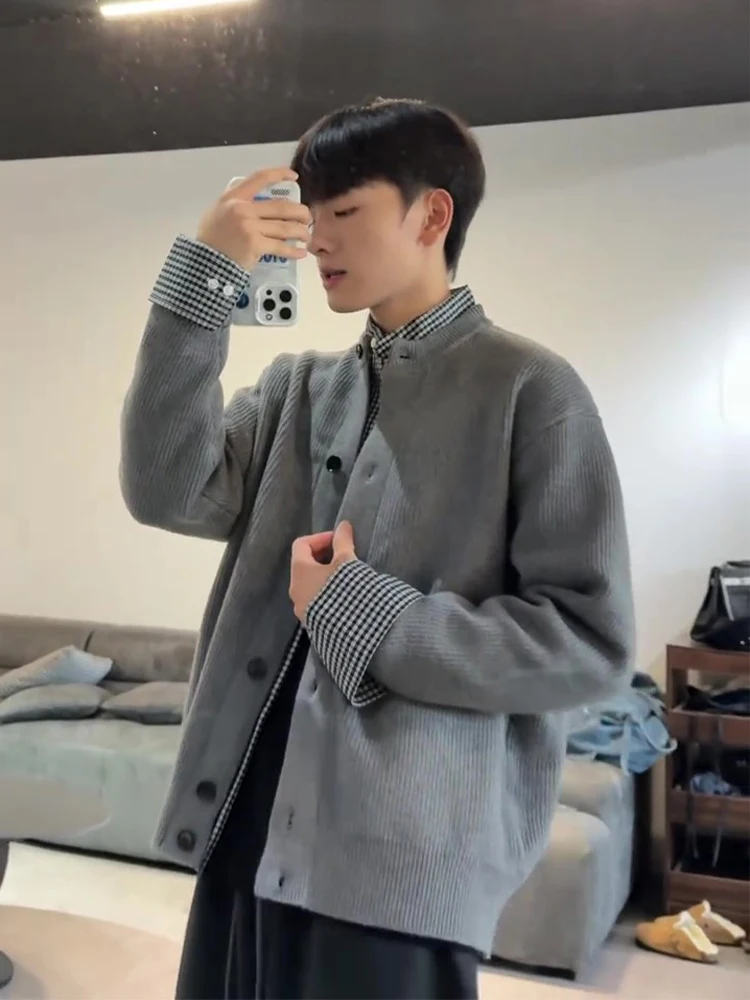 

Серый вязаный кардиган-обманка (имитация двойки) в корейском стиле для мужчин, повседневная верхняя одежда с длинным рукавом, создающая ощущение высокого класса