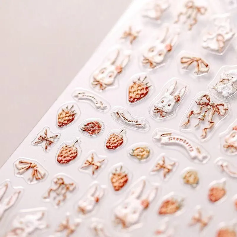 

Винтажные наклейки для ногтей в стиле рококо, 3D-объемные, с клубникой, зайчиками и бантиками, самоклеящиеся, для DIY маникюра, новинка 2026 года