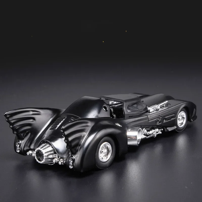 1:36 Alloy Vintage Bat Chariot Diecast Car Models Pull Back Classic Simulation Car With Light Collection Toys For Children Gifts