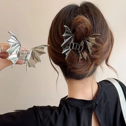 Halloween Alloy Animal Bat Hair Claw Clips Women Girls Minimalist Y2K Style Metal Shark Clamp Gothic Holiday Hair Accessories