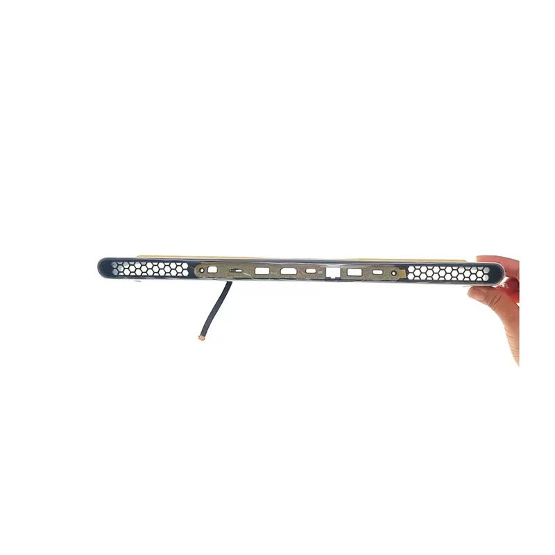 Imagem -03 - Saída de ar Portátil Original com Luz Dissipação de Calor Tampa da Porta Dell Alienware X17 r2 Fhd Mtfmh 0mtfmh 05gfp7 Novo