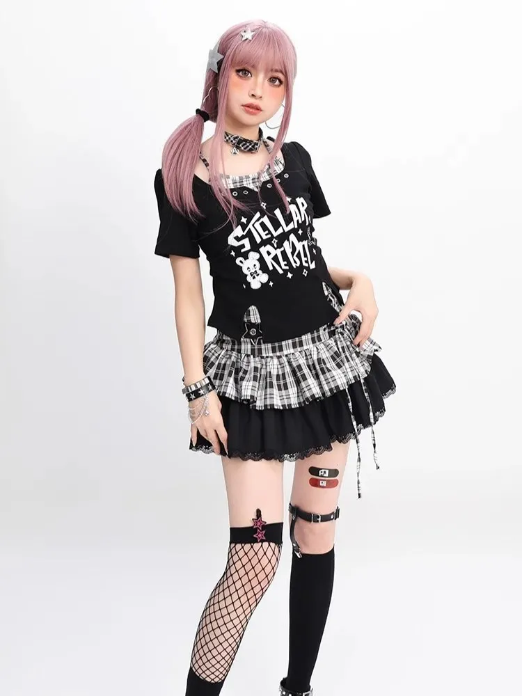 패션 거리 하위 문화 달콤한 멋진 소녀 Y2K 스커트 스퀘어 넥 짧은 소매 슬림 티셔츠 격자 무늬 스플 라이스 스커트 세트 여성 여름