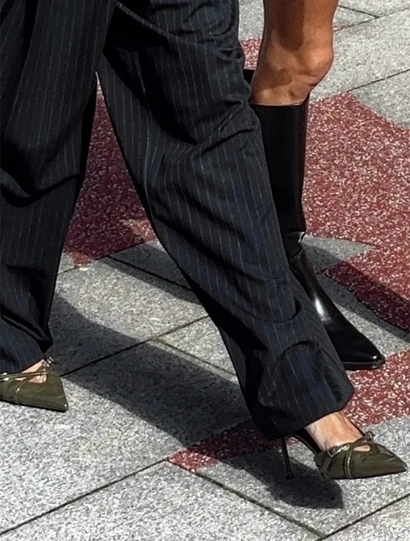 مثير الكاكي الأخضر براءات الاختراع والجلود مضخات النساء أزياء عبر تعادل حزام الظهر مشبك مصمم حذاء مثير وأشار كعب رقيقة اللباس الحذاء #6