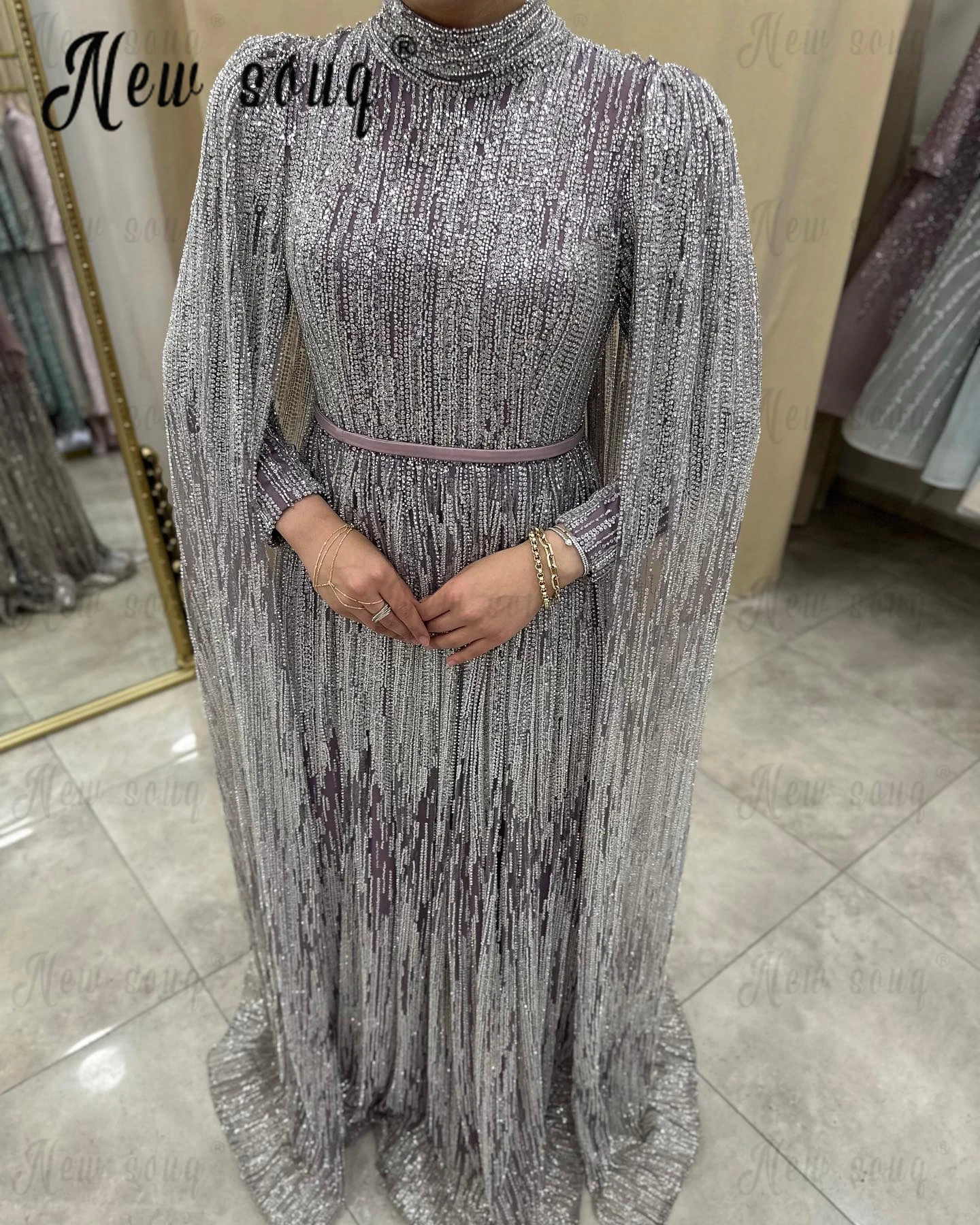 

Muslim High Neck A Line Evening Dresses Long Cape SLeeve Heavy Beaded Prom Dresses Vestidos De Fiestas Elegantes Mujer Wedding