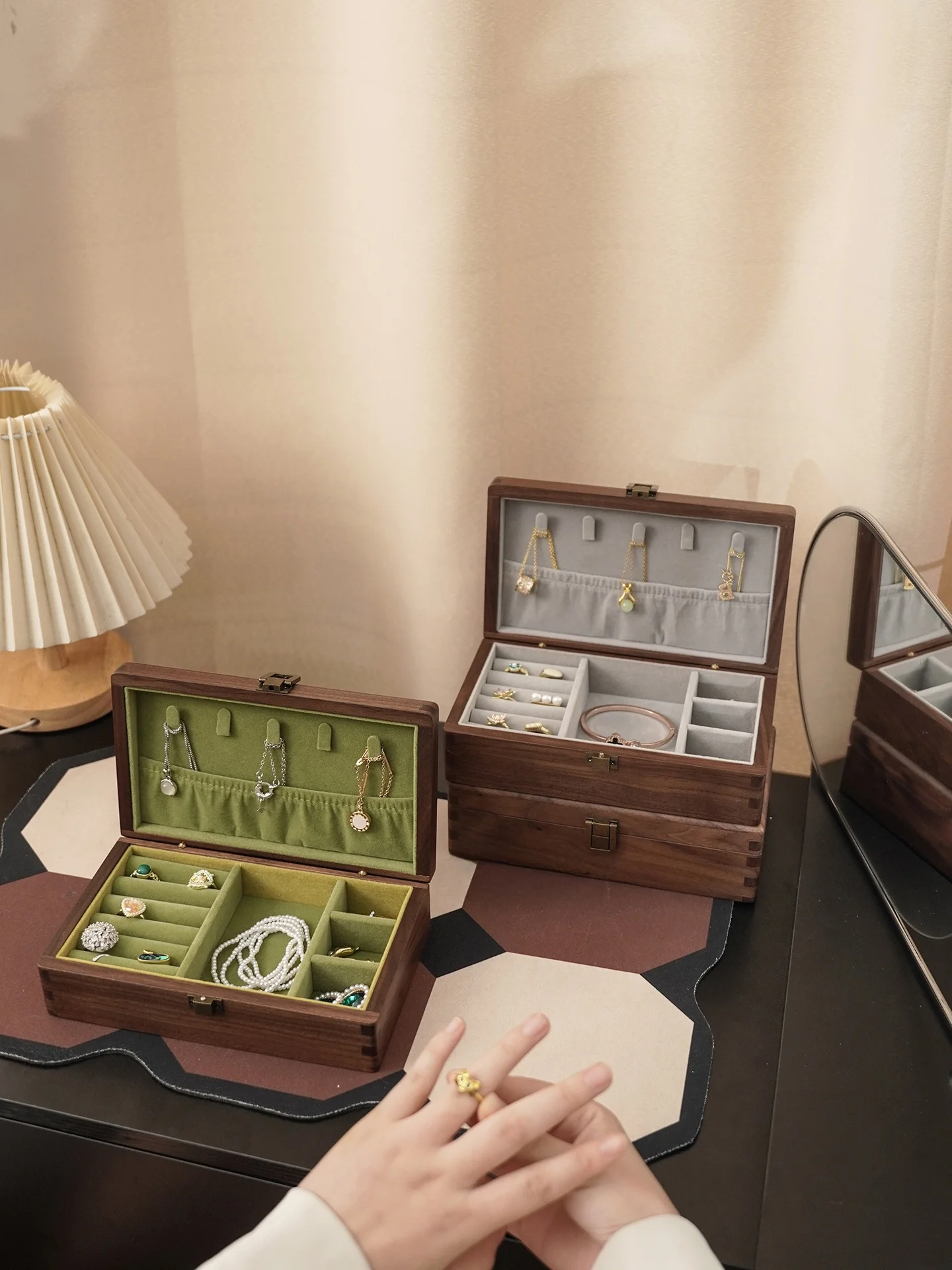 

Роскошная портативная деревянная шкатулка для украшений с большой вместимостью, органайзер для хранения, элегантный дизайн, высокое качество, ручная работа