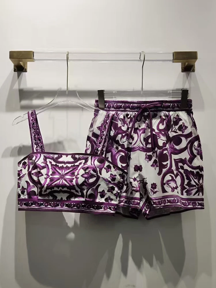 

The 2025 summer women's retro geometric print halter strapless short top two-piece set + drawstring shorts fashion set