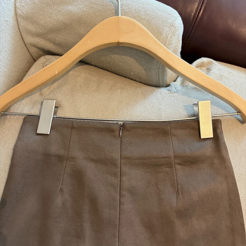 Solid Color 2026 Autumn and Winter New Minimalist High Waist Holiday Shorts Femininity Versatile Casual Fashion Short Pants
