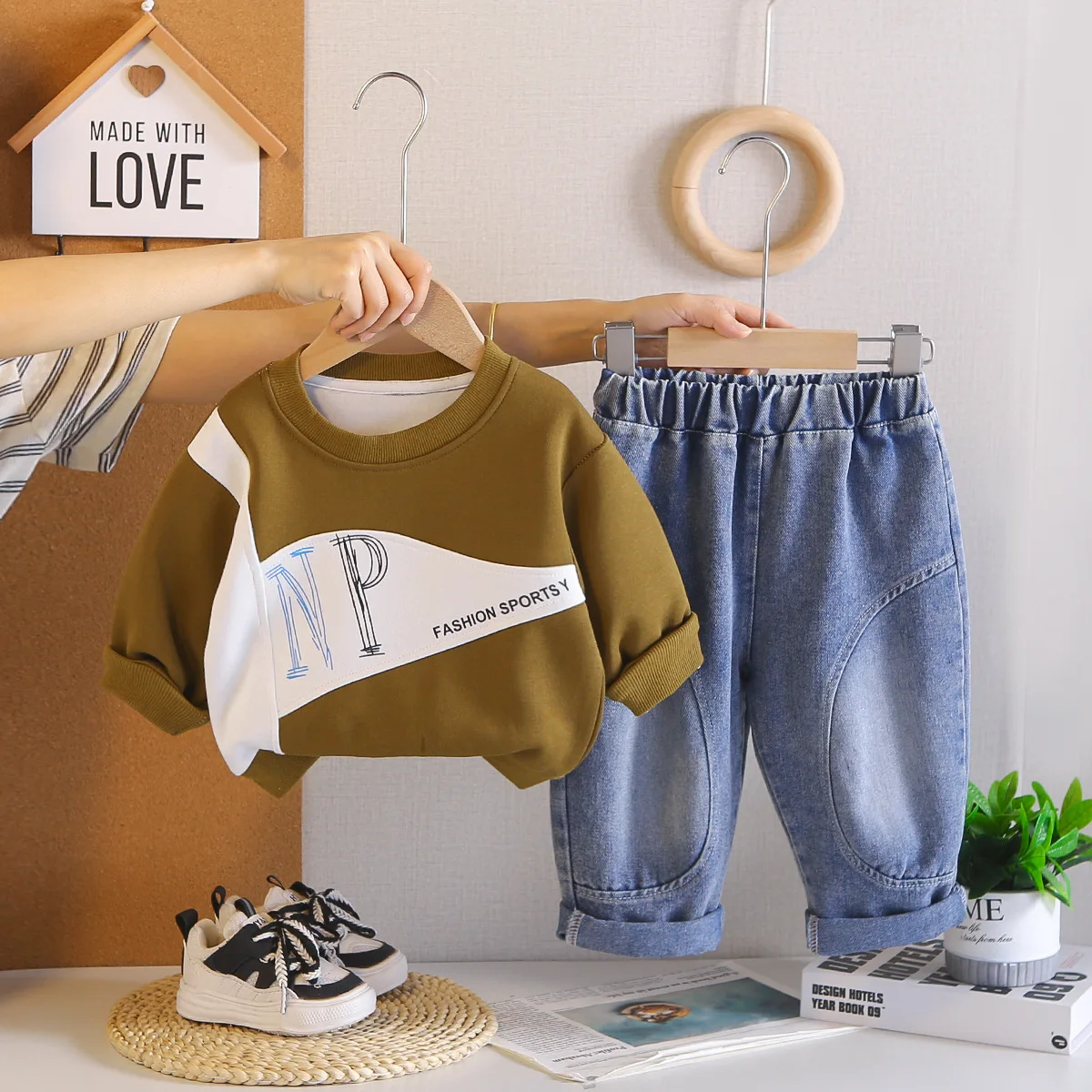 Korean Street Style Baby Boys Matching Set New Letter Printed Long Sleeve Sweatshirt and Denim Jeans Toddler Daily Sport Outfit