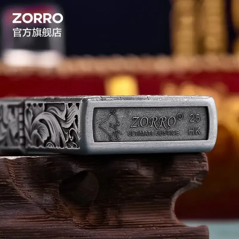 ZORRO Zorro's New Crow Constantine Kerosine Lighter, Personalized Creative Armor Embossed Retro Men's Gift