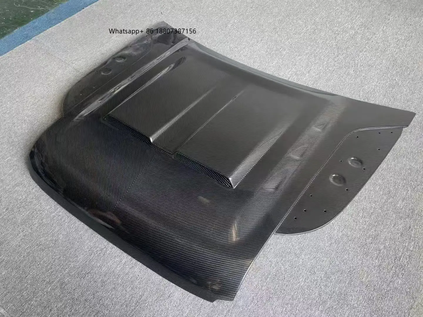 

New Defender 90 110 Dry Carbon Fiber Transparent Bumper with Exhaust Cut-Outs for Retrofit/Upgrade