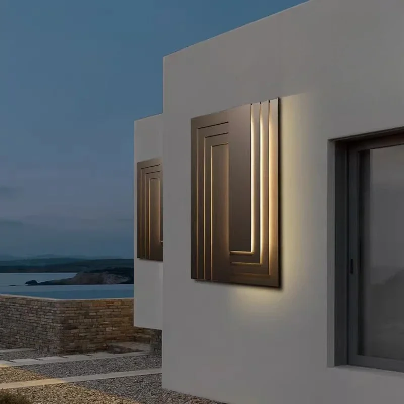 Outdoor wall lamp Waterproof villa courtyard lamp Outdoor Terrace lamp Decorative Modern simple solar exterior