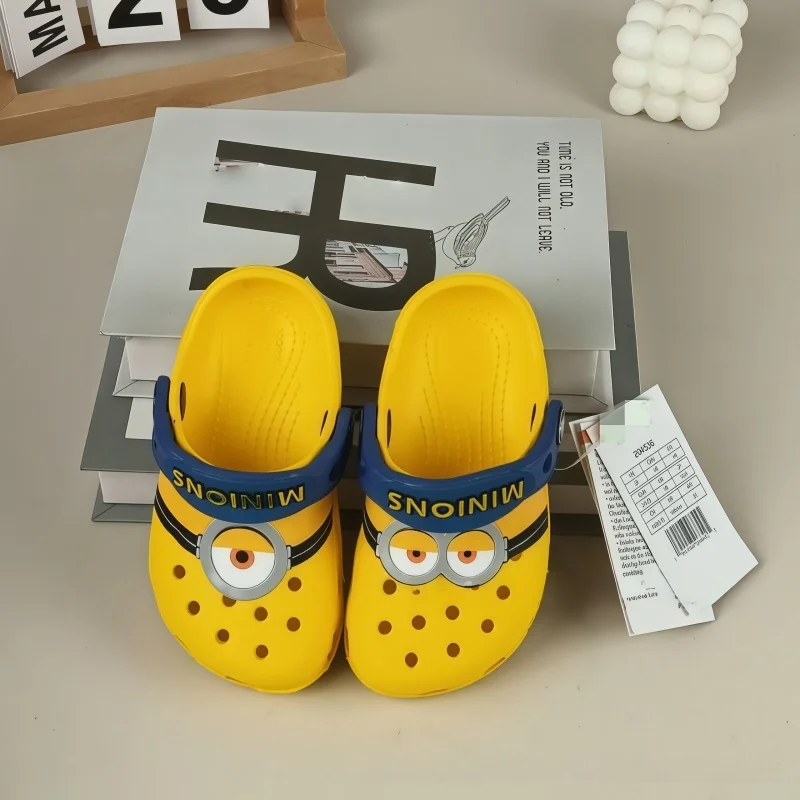 

2026 New Minionss Summer Non Slip Beach Slippers Outdoor Casual Soft Sole Sandals Waterproof Quick Dry For Vacation