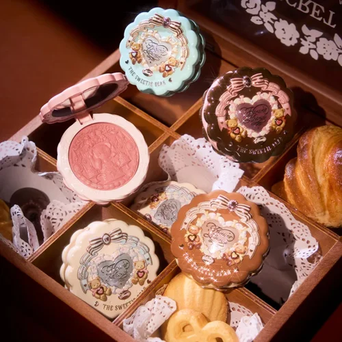 Flower Knows Sweetie Bear Collection Rubor Hidratante Aspecto natural Maquillaje facial Cosméticos originales Maquillaje de larga duración