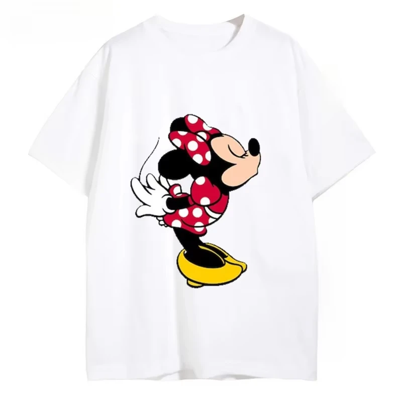 2025 Nueva camiseta de algodón con estampado de Mickey y Minnie de Disney para parejas, camiseta holgada con cuello redondo, camiseta diaria de moda para el Día de San Valentín
