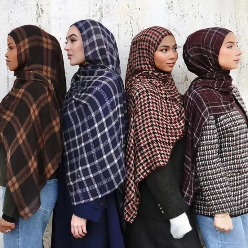 

Muslim headscarf printed plaid soft breathable shawl popular in Europe and America scarf