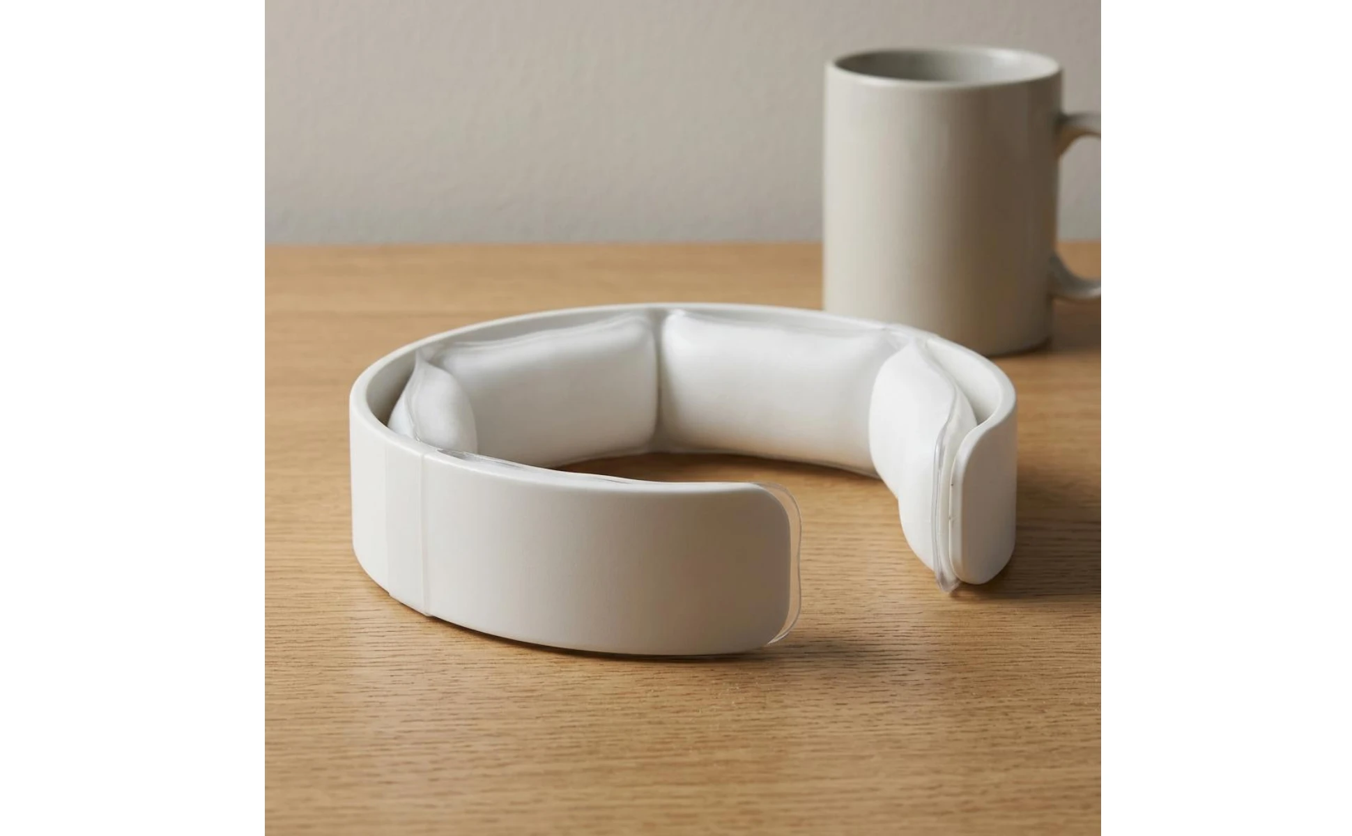 Cooling Neck Band Reusable Cooling Collar Cool Wrap Segmented Body Cooler Curved for Everyday Heat Relief