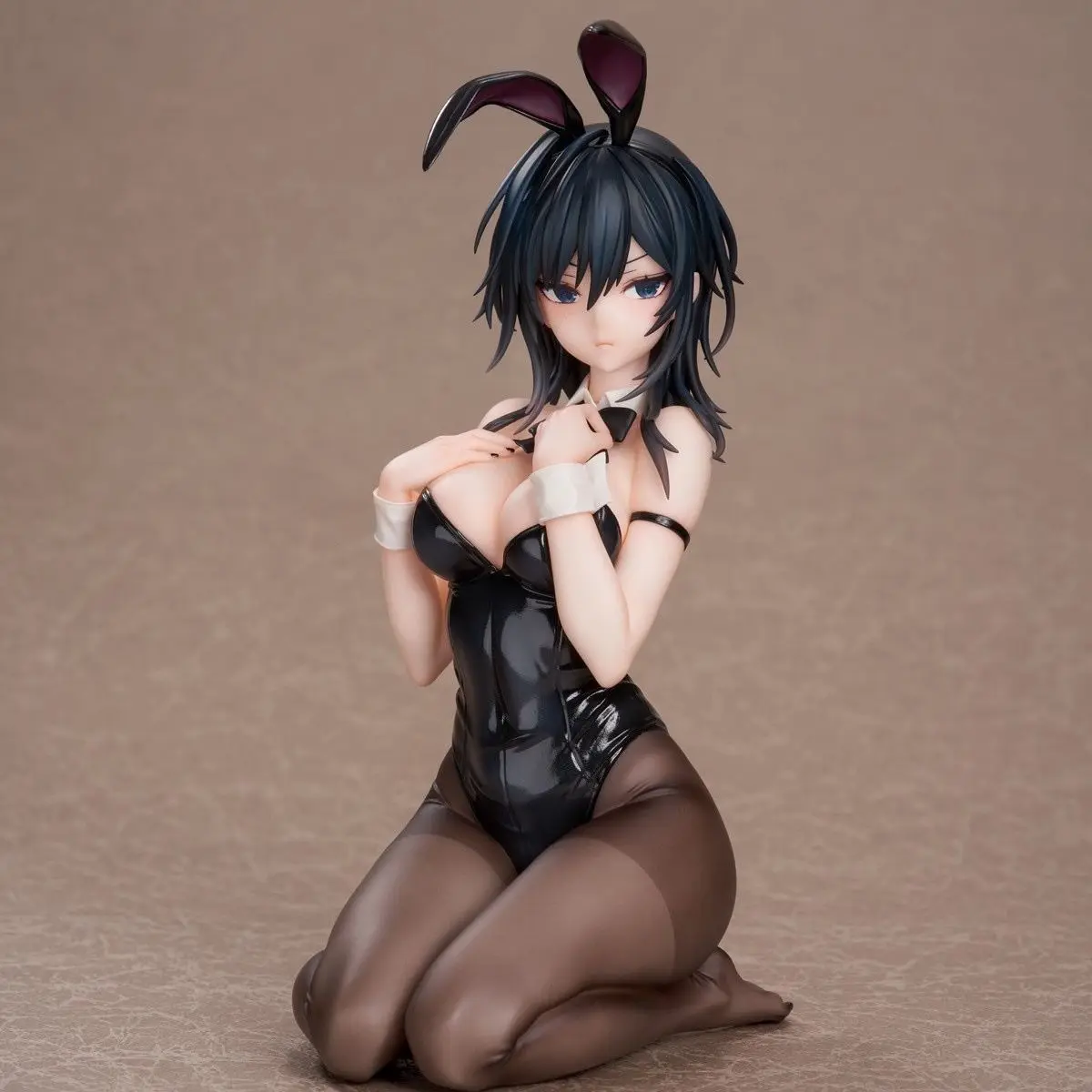 17cm Luminous Box Figure Ishimi Yokoyama:Black Bunny Anime Figures Sexy Kneeling Action Figure Model Statue Collection Toys Gift