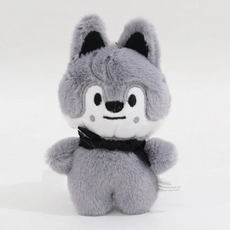 Nuovo SKZOO Stray Bambini Ciondolo bambola 12 cm Giocattoli di peluche Portachiavi di peluche Giocattoli alla moda Regali per bambini Regali di coppia Pendenti per ufficio