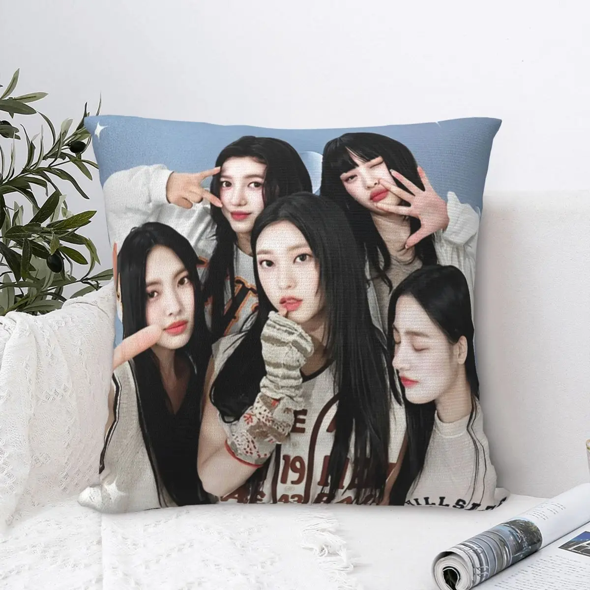K-Pop Girl Group N-New-Jeanss المخدة غطاء وسادة بوليستر هدية كيس وسادة غطاء مقعد مربع 45X45cm