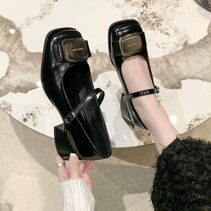 2024 Square Headed Women's Shoes 2024 Spring New Leather Shoes French Style Ladies Thick Heeled Mid Heeled Shoes Retro Mary Jane