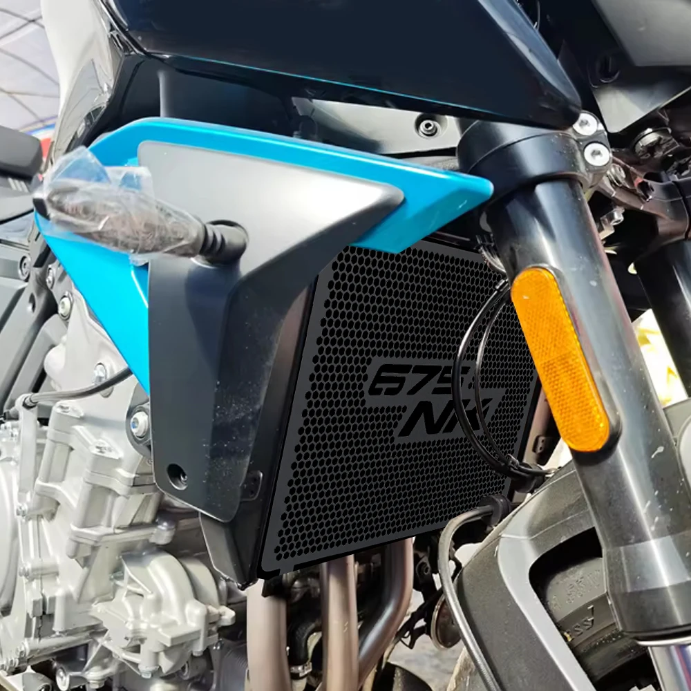 

For CFMOTO 675NK Modified Water Tank Mesh 675 NK CF650 Motorcycle Radiator Grill Guard Oil Cooler Guard Protection Cover Set